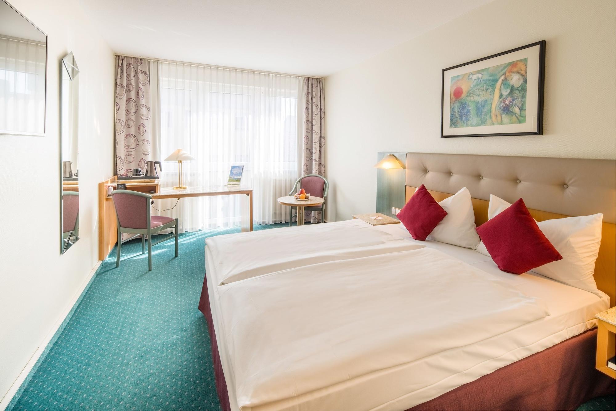 Plaza Blankenburg Ditzingen, Sure Collection 4*