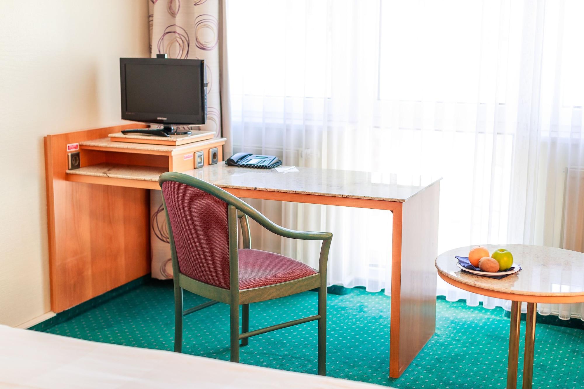Hotel Plaza Blankenburg Ditzingen, Sure Collection
