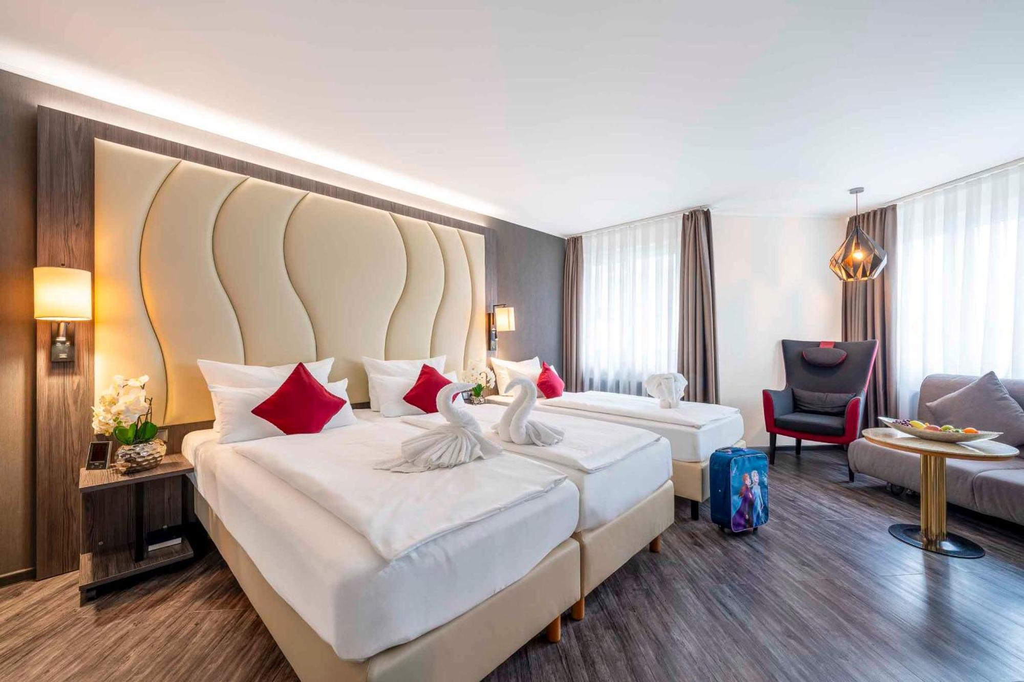 Plaza Blankenburg Ditzingen, Sure Collection 4*