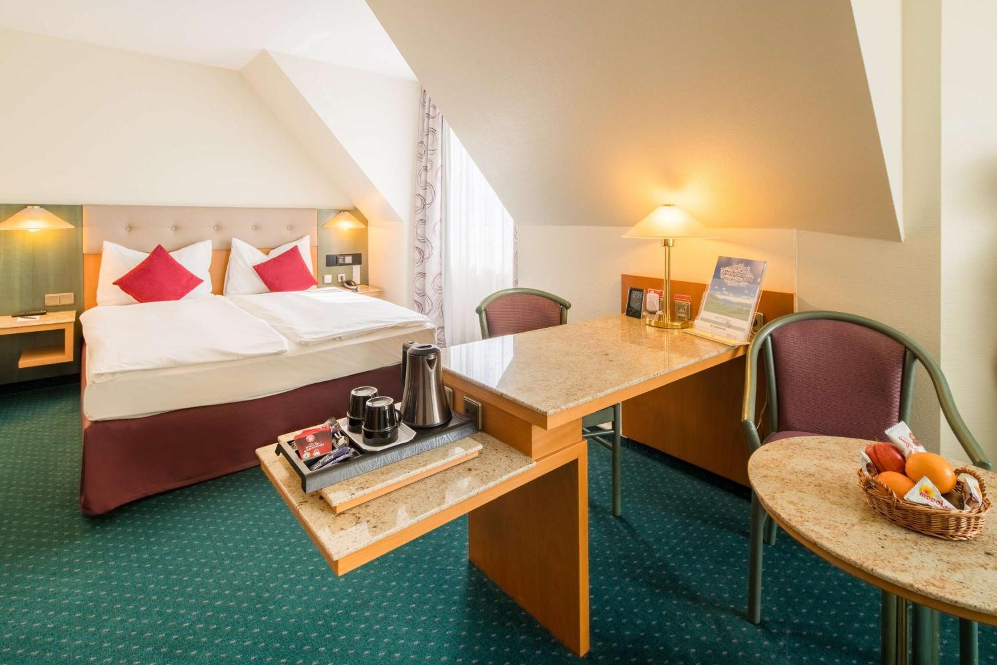 Plaza Blankenburg Ditzingen, Sure Collection 4* Ditzingen