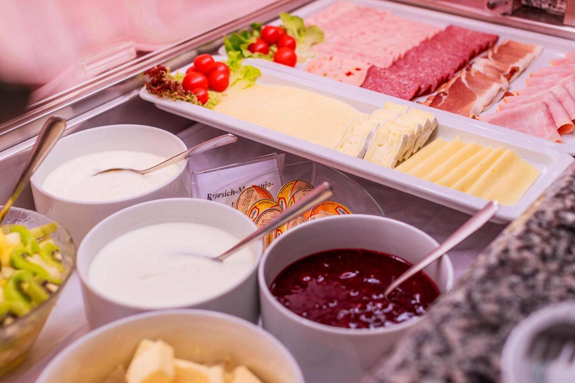 Hotel Plaza Blankenburg Ditzingen, Sure Collection 4*